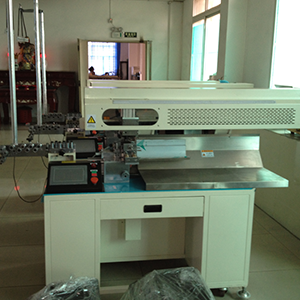 ZN-950 全自動(dòng)裁線 ZN-950 全自動(dòng)裁線